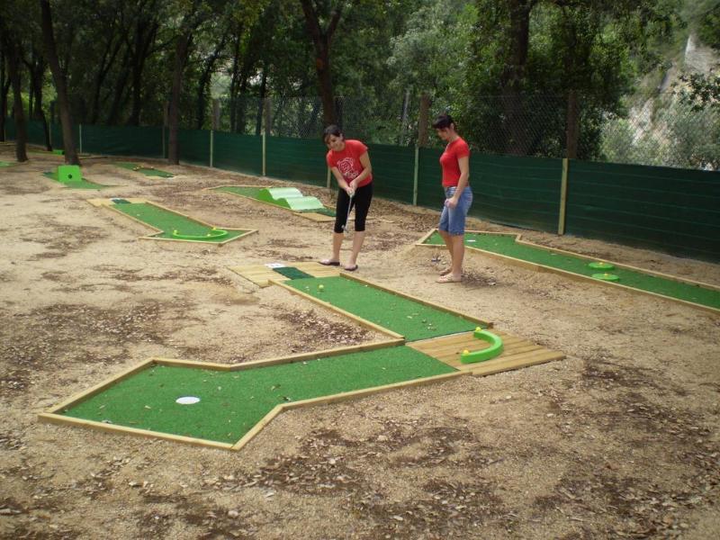 Bassegoda Park Albanya Exteriér fotografie